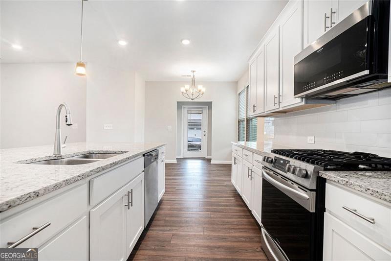 Envoy At Decatur - Residential