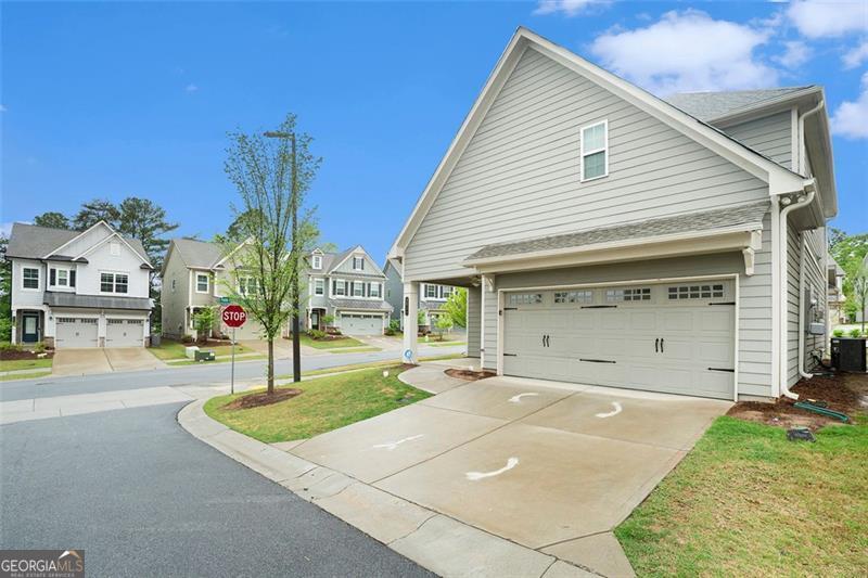 Envoy At Decatur - Residential