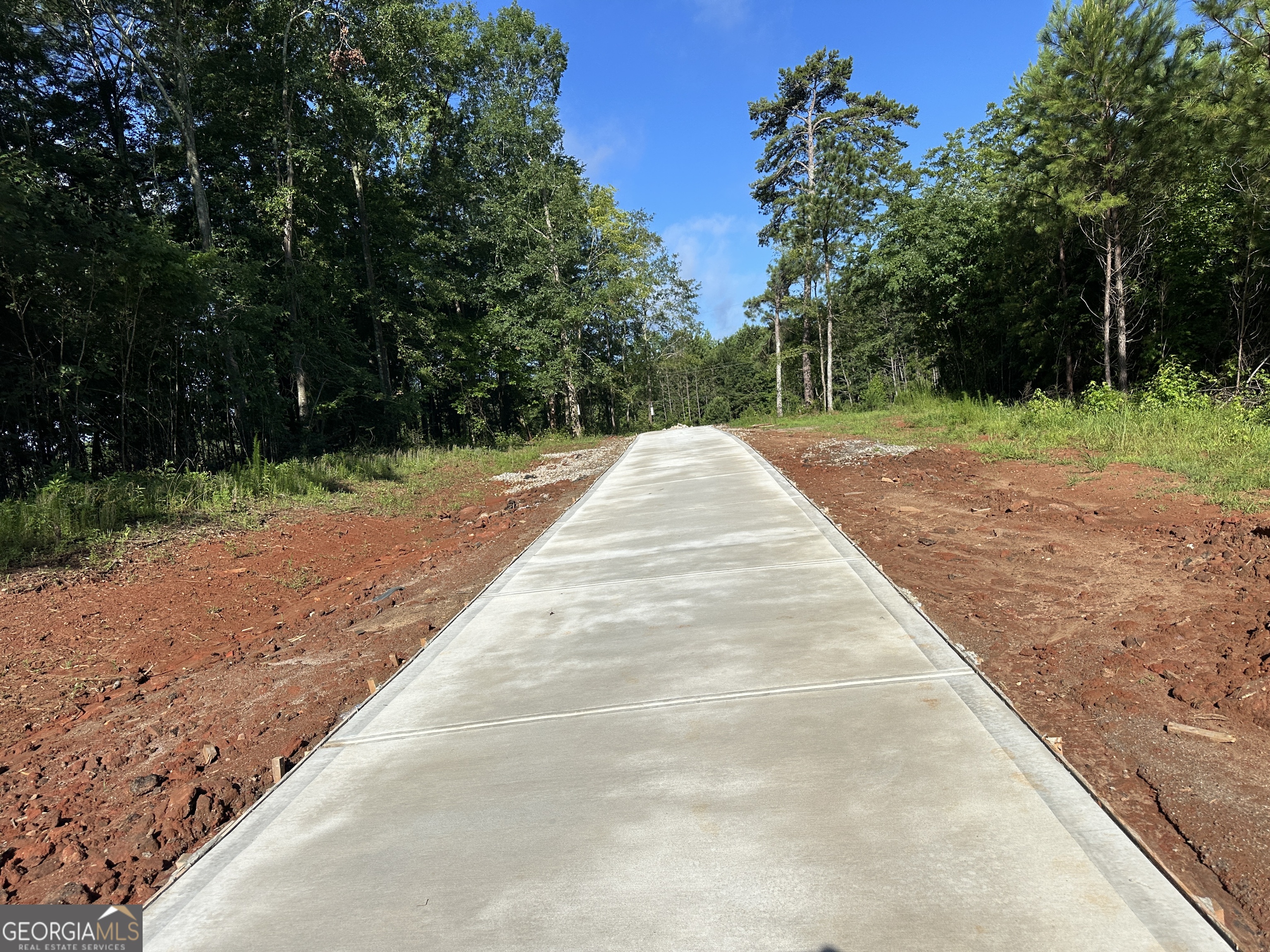 904 Highway 36 W