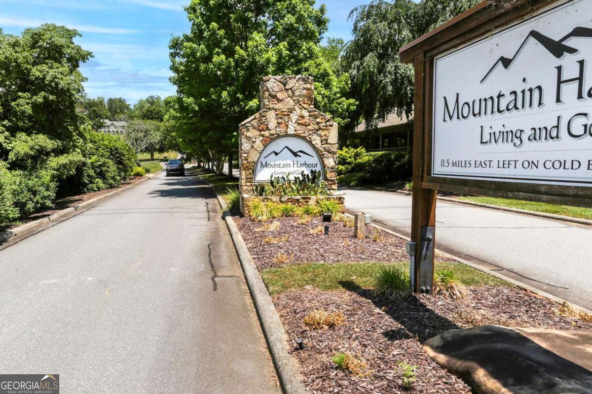 LOT 46 A Licklog RDG