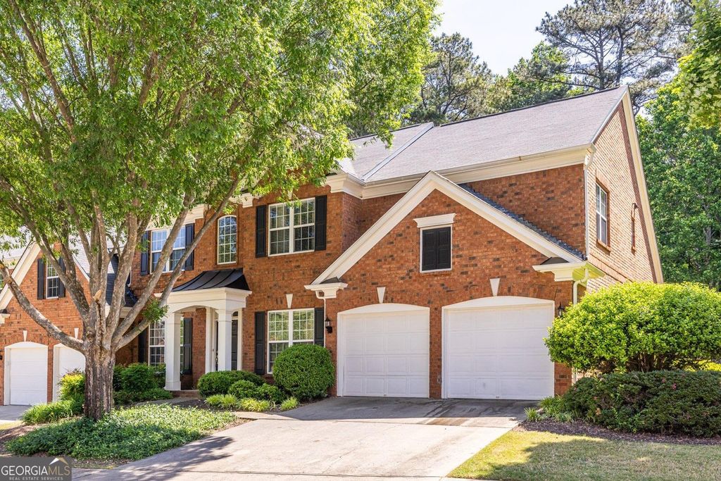 Photo of 10 Hemingbrough Way, Alpharetta, GA 30022 (MLS # 10770893)