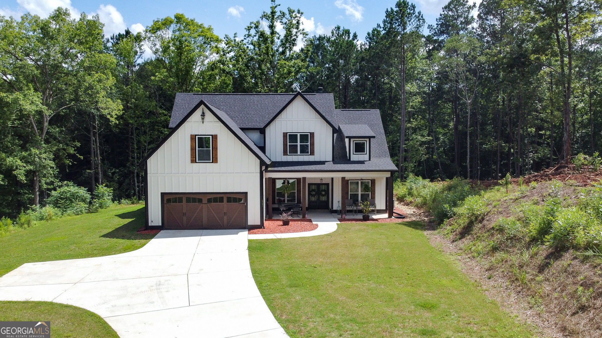 181 S Chattahoochee DR