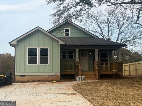 Photo of 125 Laurel Avenue, Comer, GA 30629 (MLS # 10650167)