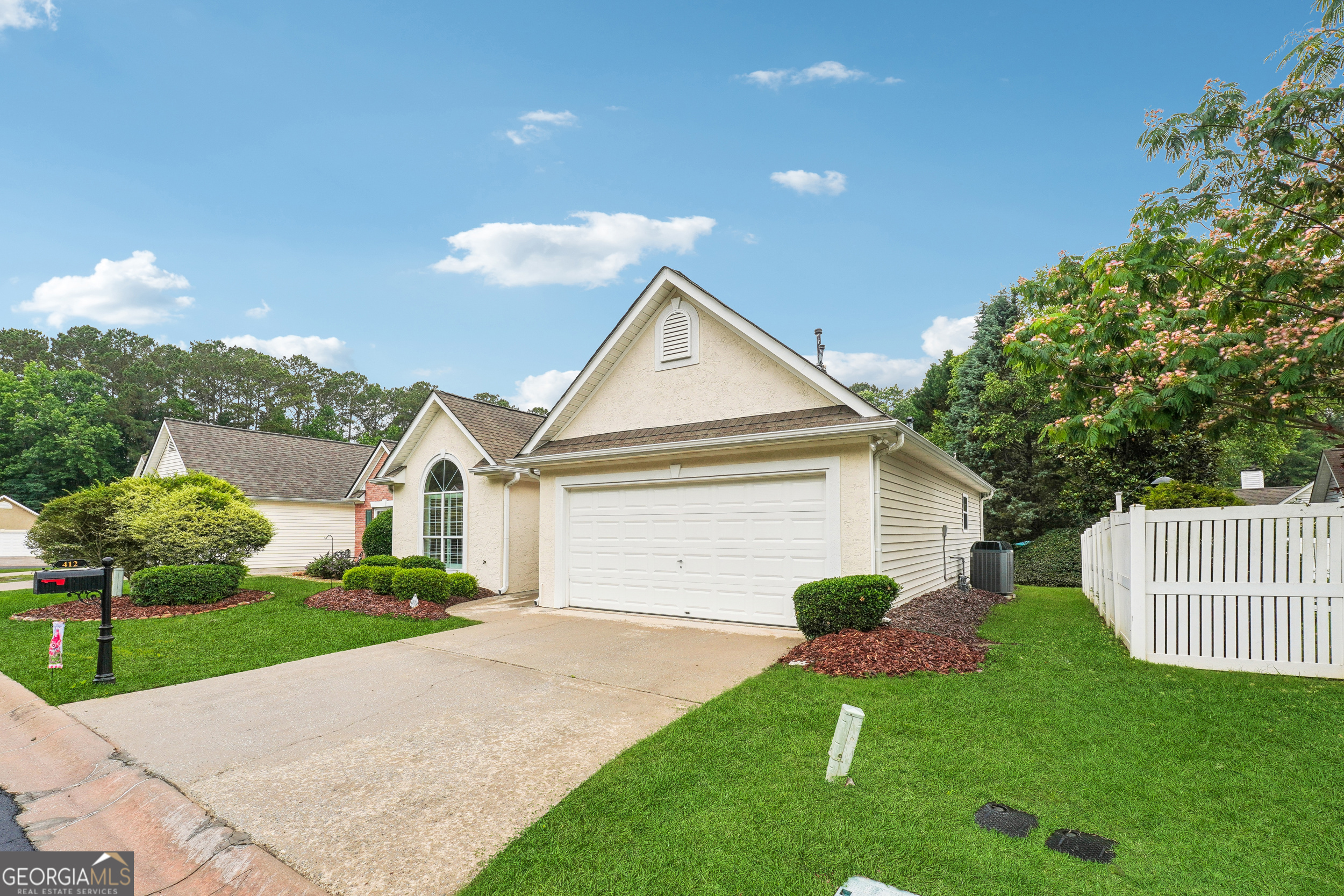 412 Rock Creek DR