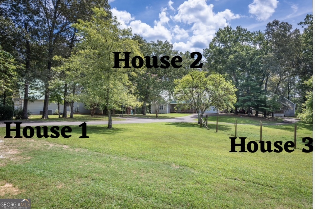 186/188 Hwy 136 Connector