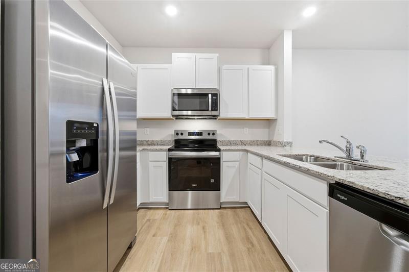 Woodbury Park - Residential Lease