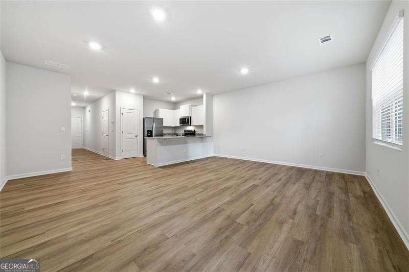 Woodbury Park - Residential Lease