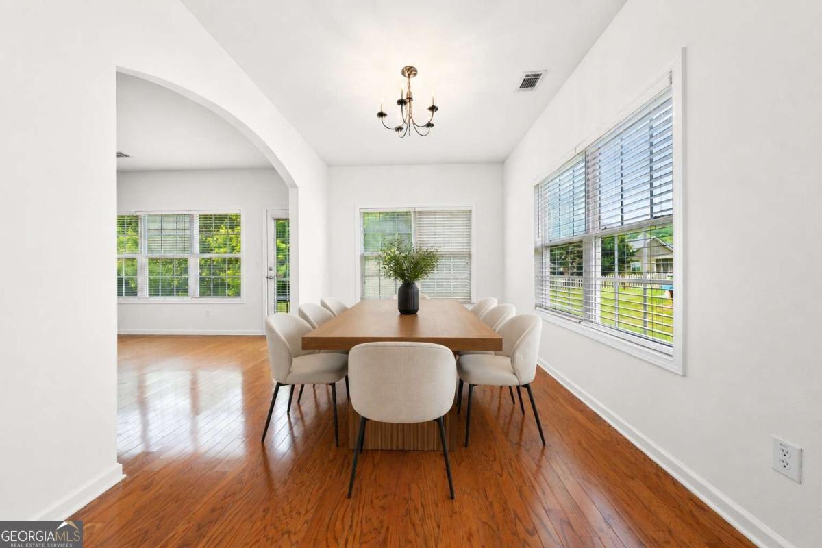 6643 Silk Tree Pointe