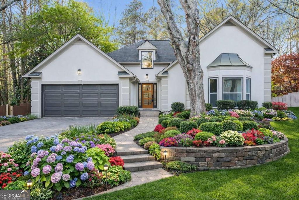 Photo of 652 Trailwood Lane SW, Marietta, GA 30064 (MLS # 10720144)