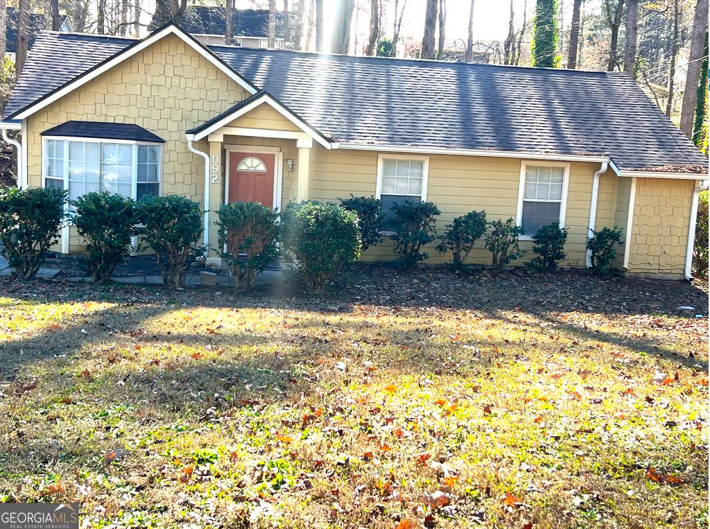 Photo of 92 Oriole Drive, Jonesboro, GA 30238 (MLS # 10667468)