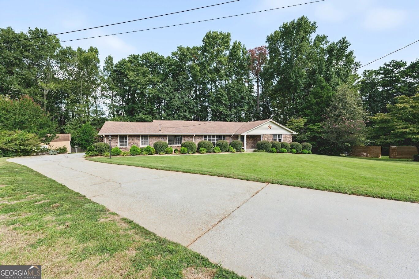 2653 Amberly WAY