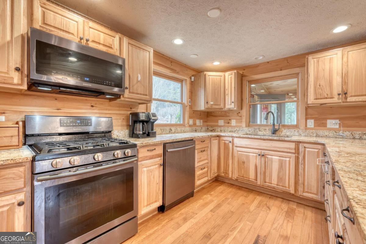 357 Nottely Woods RD E