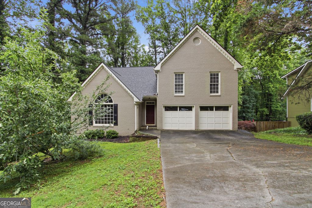 Photo of 4822 Thornwood Drive NW, Acworth, GA 30102 (MLS # 10782026)