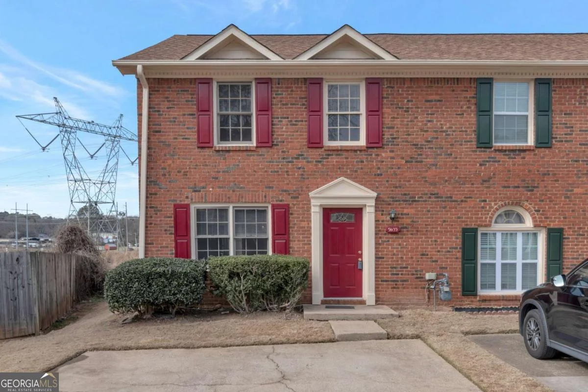 5633 Executive Way