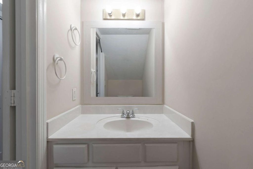 Photo of 5633 Executive Way, Norcross, GA 30071 (MLS # 10681514)