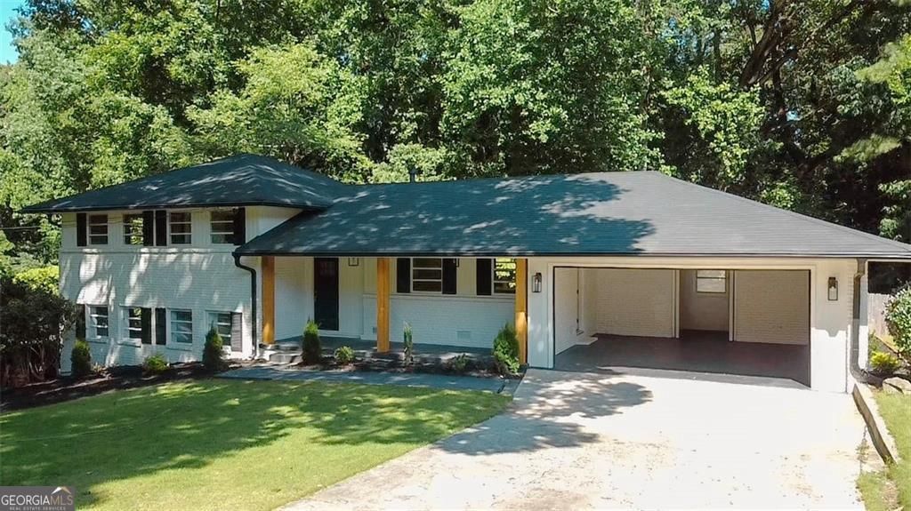 Photo of 3539 Embry Circle, Atlanta, GA 30341 (MLS # 10771275)