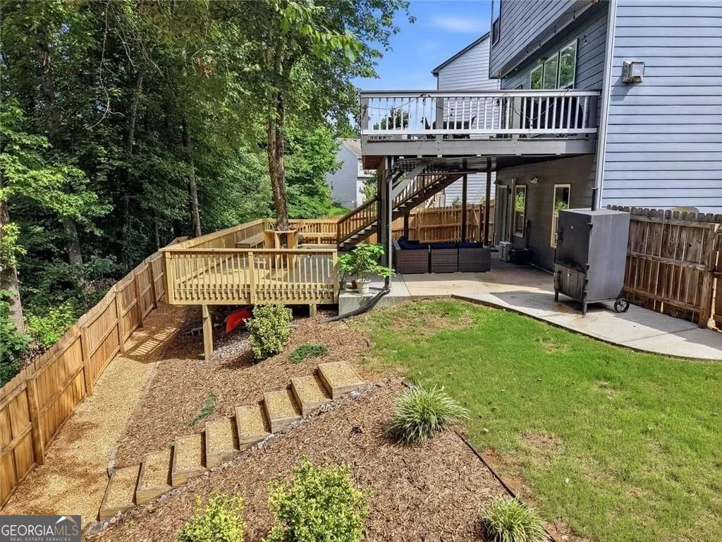 6040 Ellington Cove