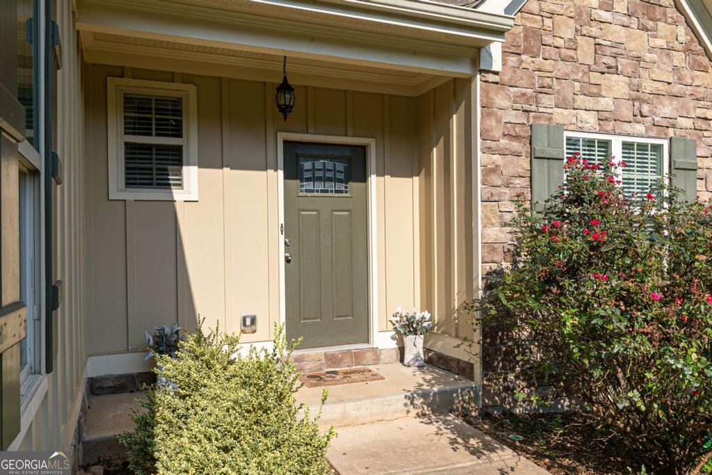 Photo of 22 Treemont Drive SE, Cartersville, GA 30121 (MLS # 10587762)