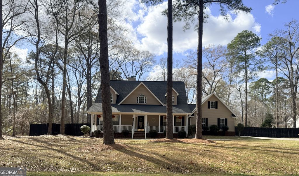 Photo of 1523 Country Walk Drive, Statesboro, GA 30458 (MLS # 10703381)