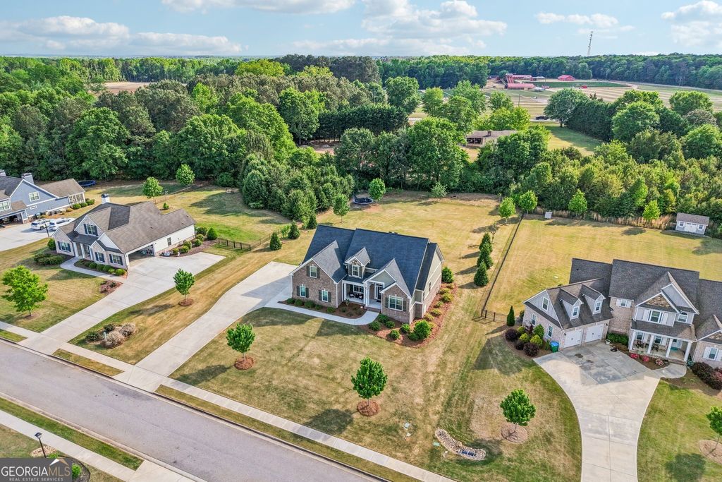 Photo of 1354 Horseshoe Bend Lane, Bogart, GA 30622 (MLS # 10808599)