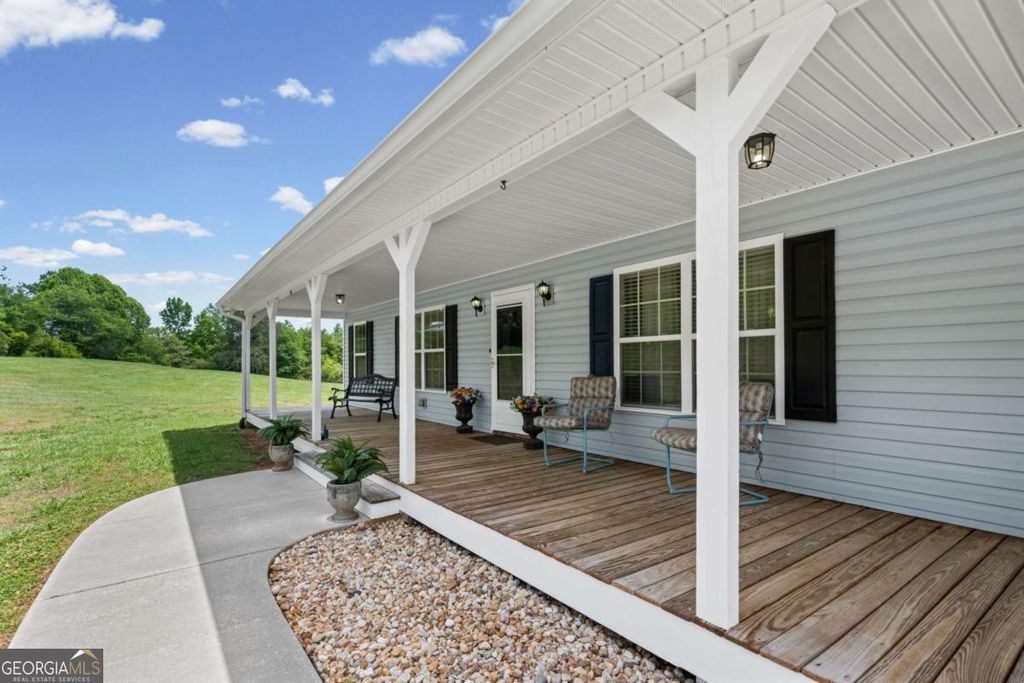 Photo of 7240 Anderson Lake Road, Dawsonville, GA 30534 (MLS # 10765233)