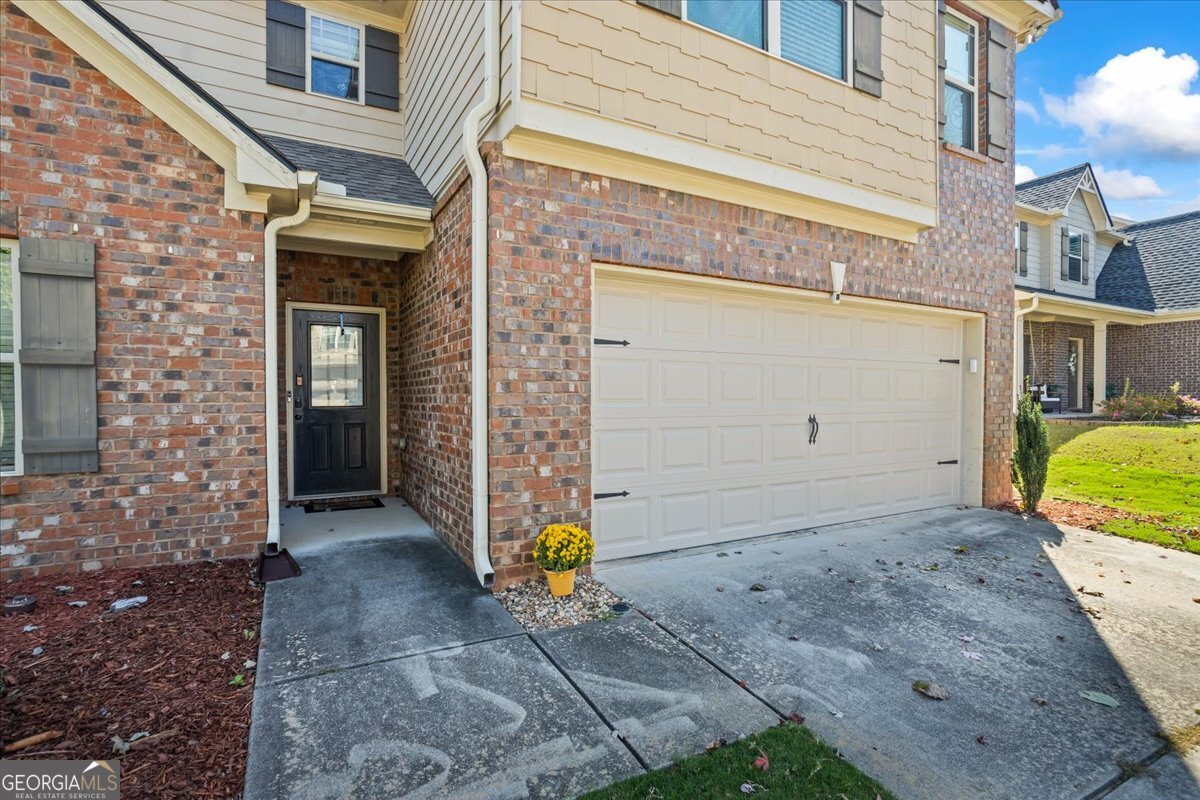 4165 Whitfield Oak WAY