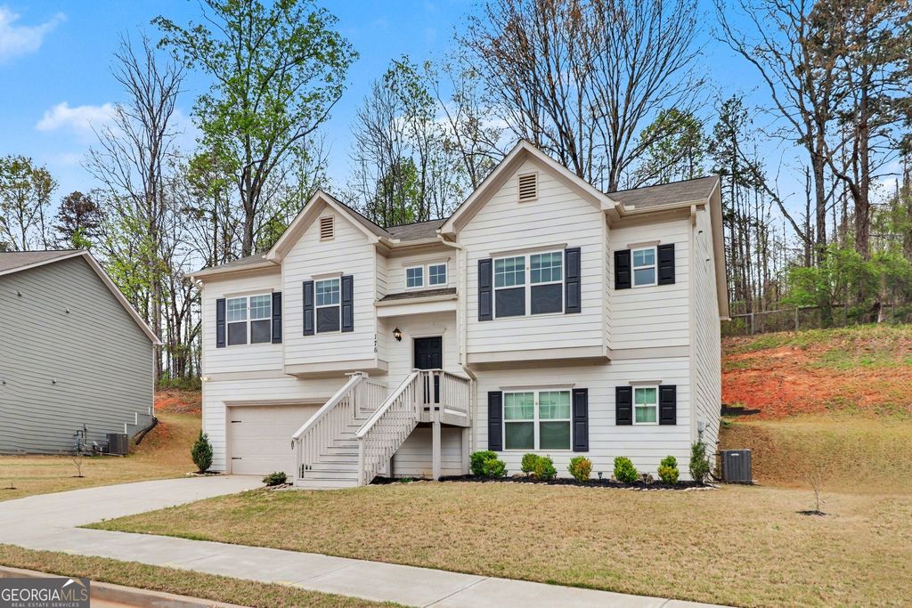 Photo of 176 Malbone Street SW, Cartersville, GA 30120 (MLS # 10724250)