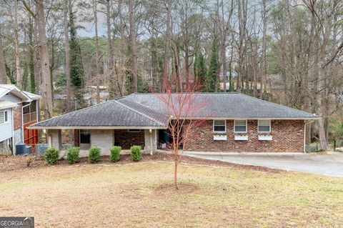 Photo of 2237 Capehart Circle NE, Atlanta, GA 30345 (MLS # 10706202)