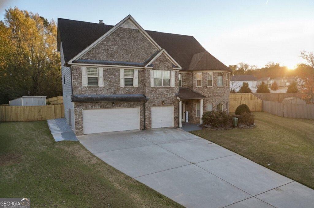 Photo of 3701 Guinevere Trace, Douglasville, GA 30135 (MLS # 10637034)