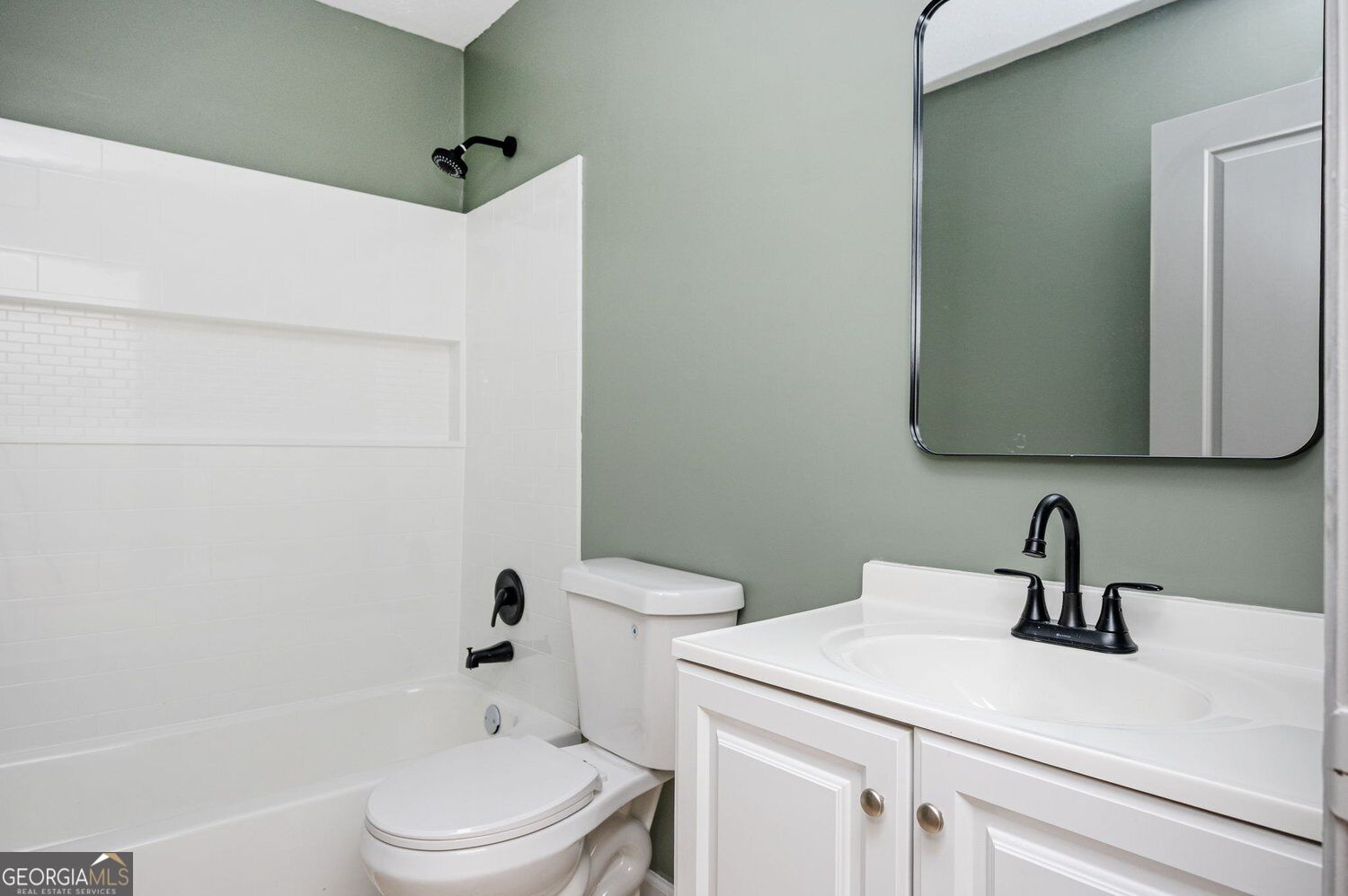 1650 Auden LN NW