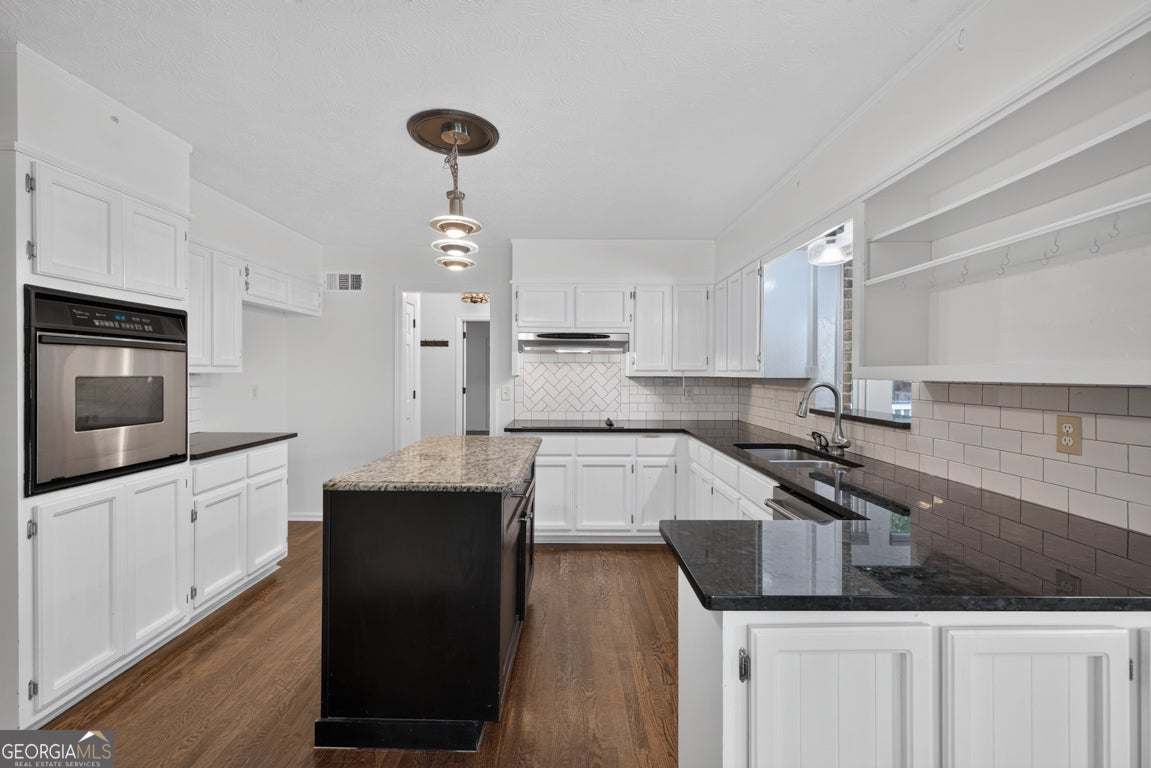 4224 Cedar Creek TRL SW