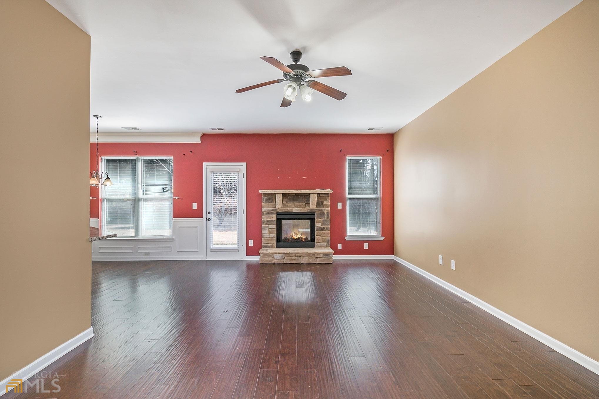 Slater Mill - Residential