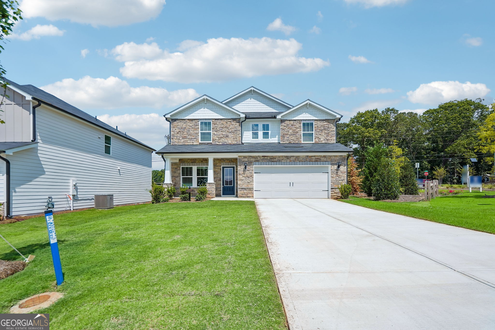 5557 Cabernet LN