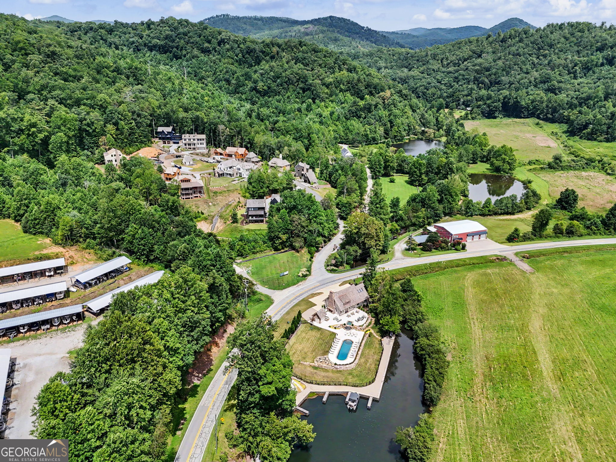 60 Cove View LN