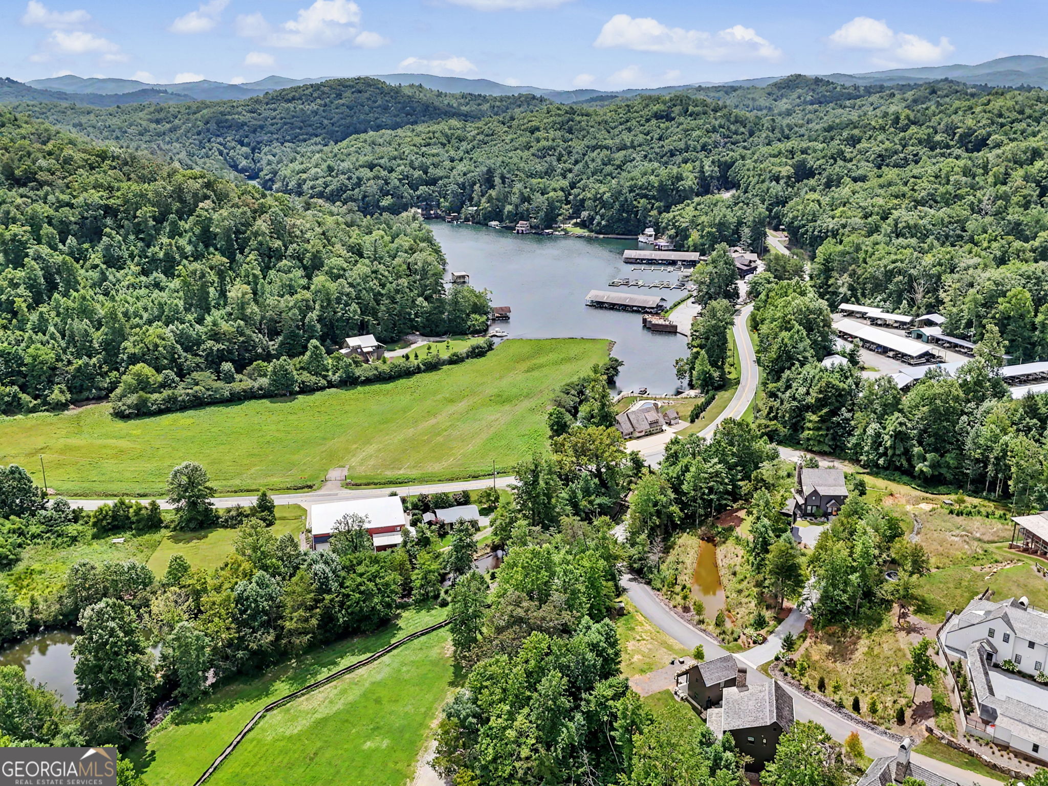 60 Cove View LN