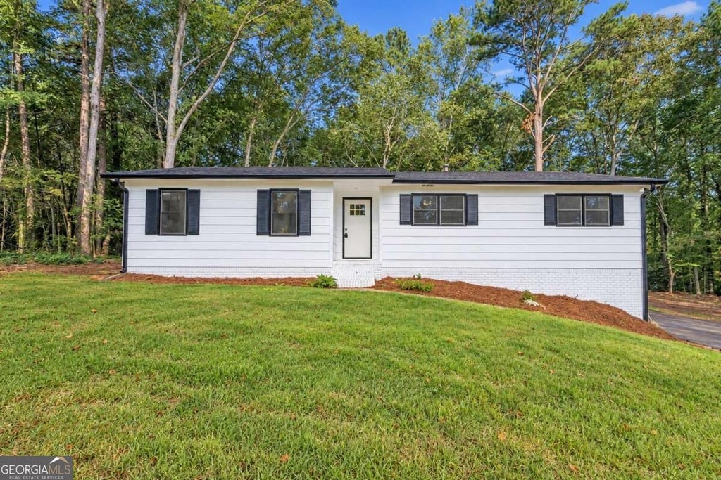 Photo of 2501 Sandy Court, Marietta, GA 30066 (MLS # 10849328)