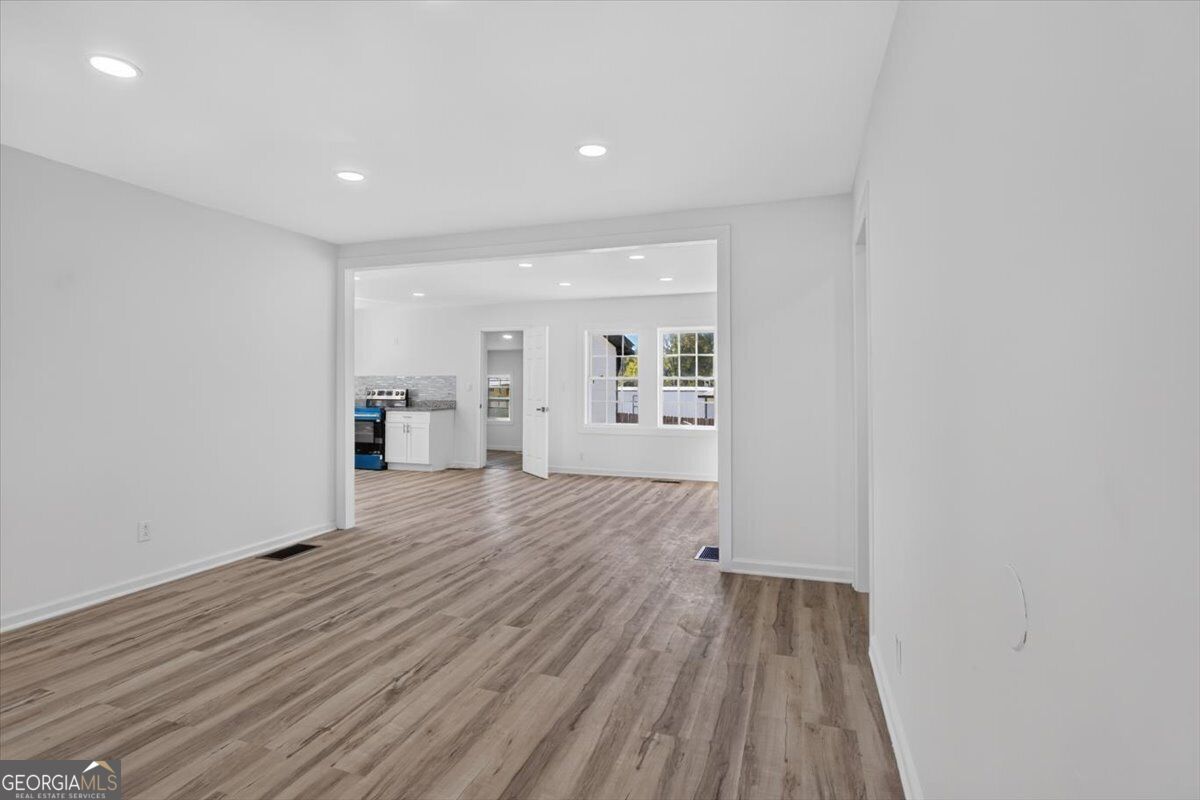 7673 Union Hill RD