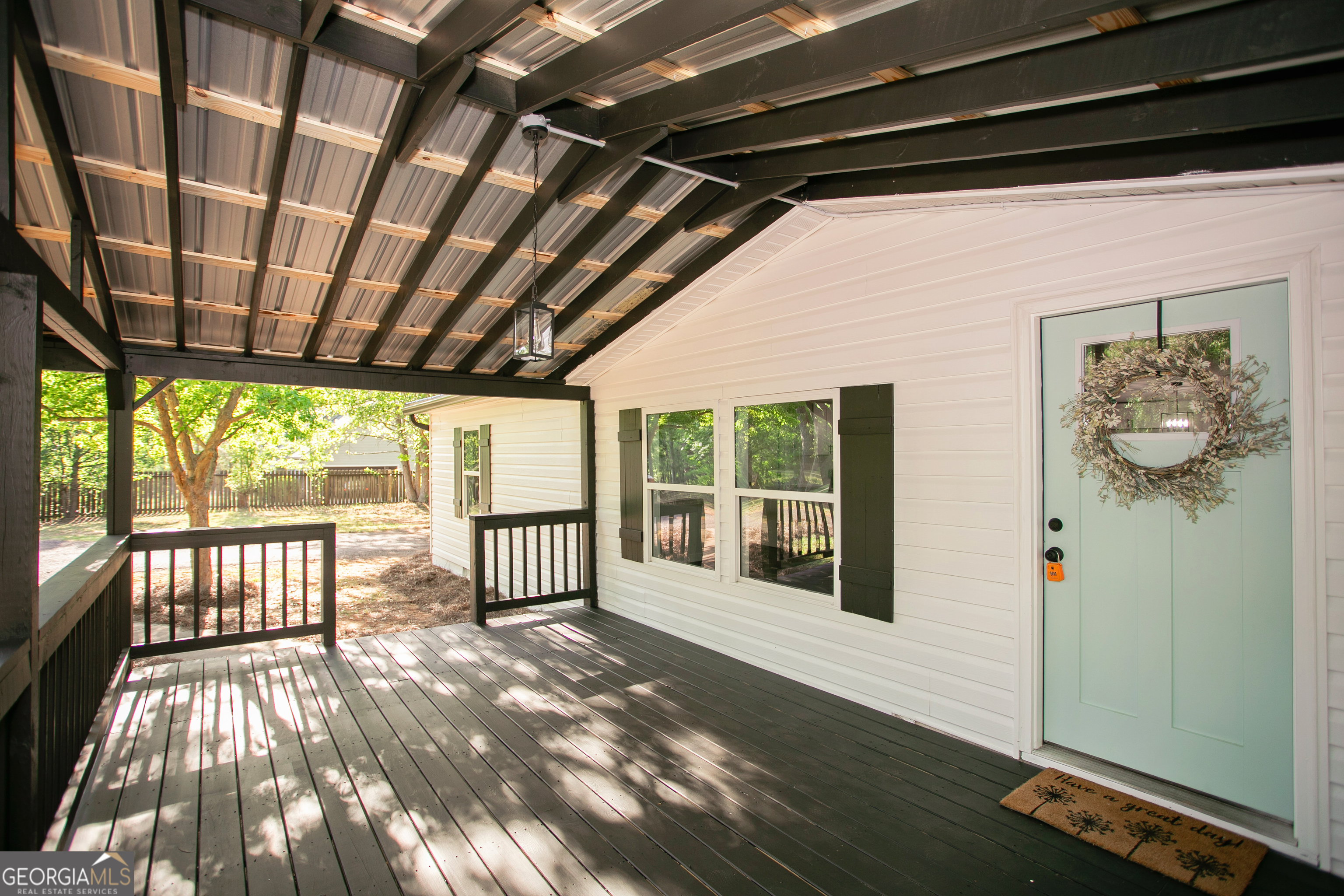 216 Howard RD