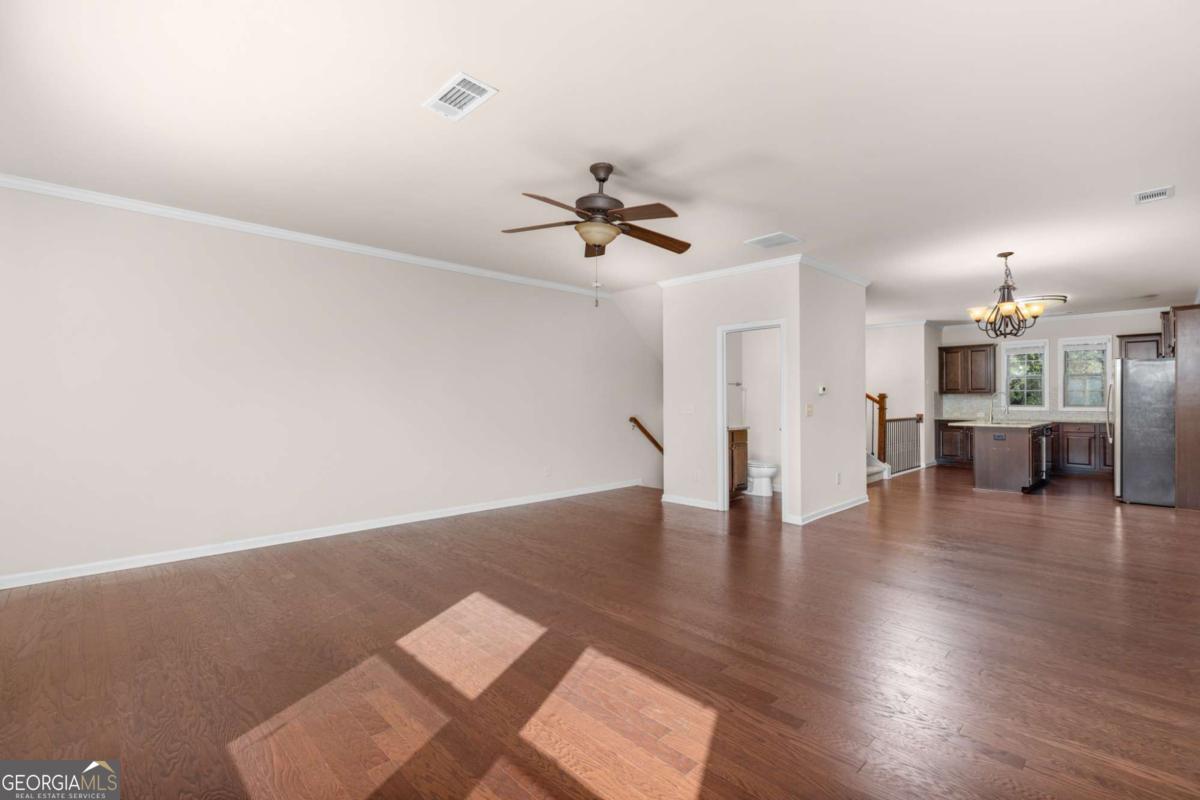 3080 Turman CIR
