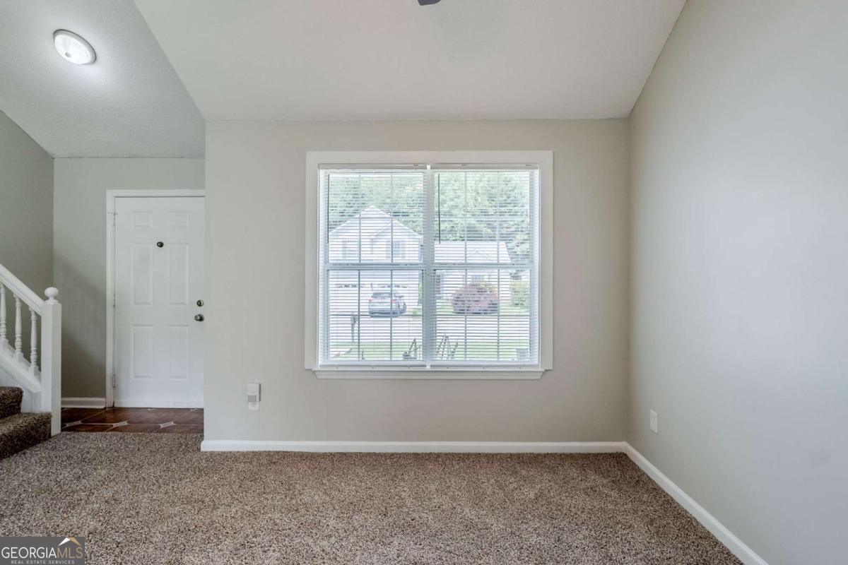 4889 Hidden Creek PL