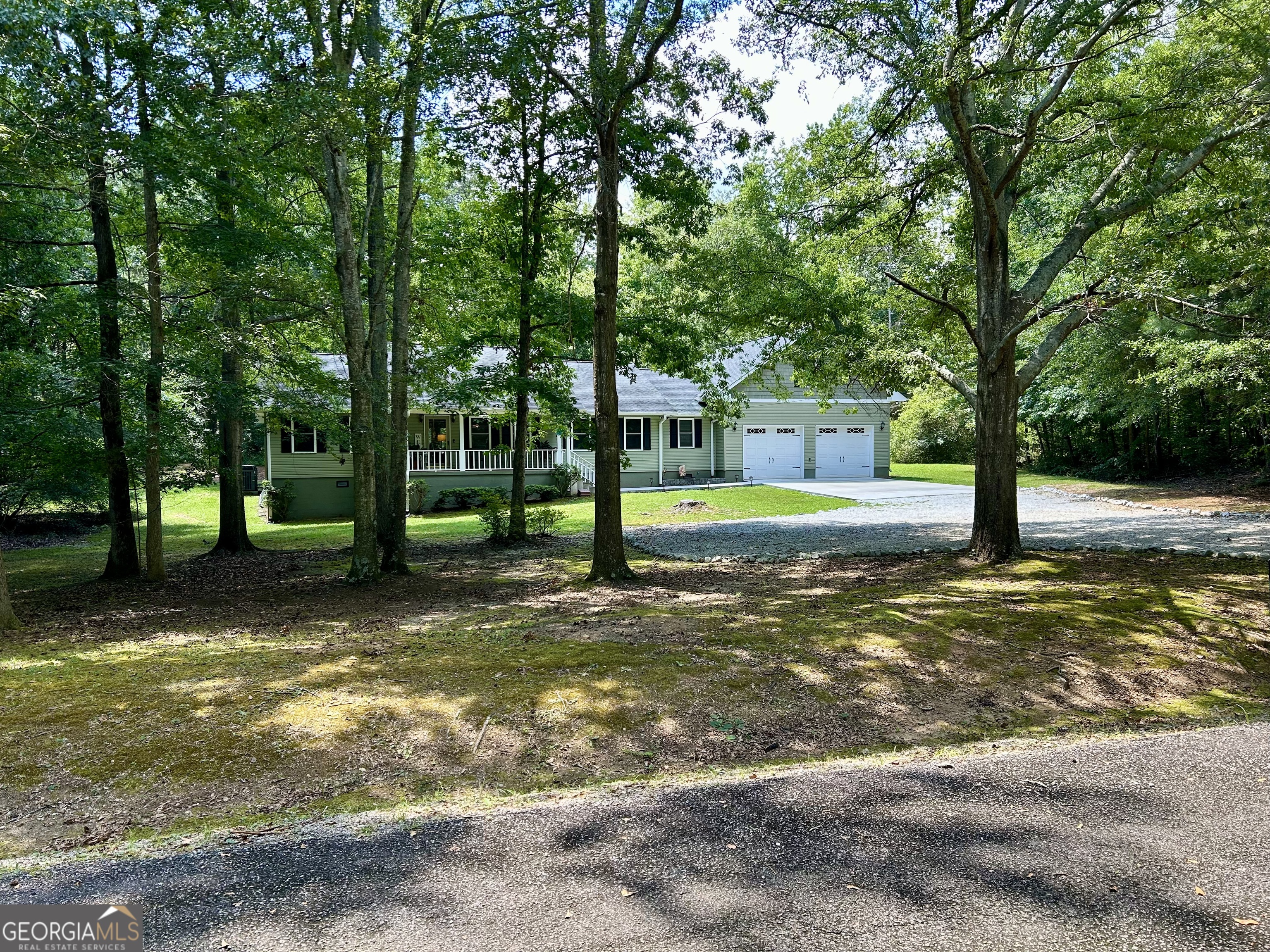 151 Evergreen LN