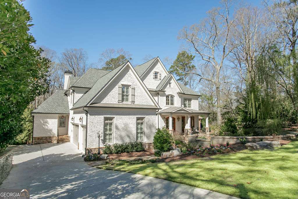 3224 Lanier DR NE