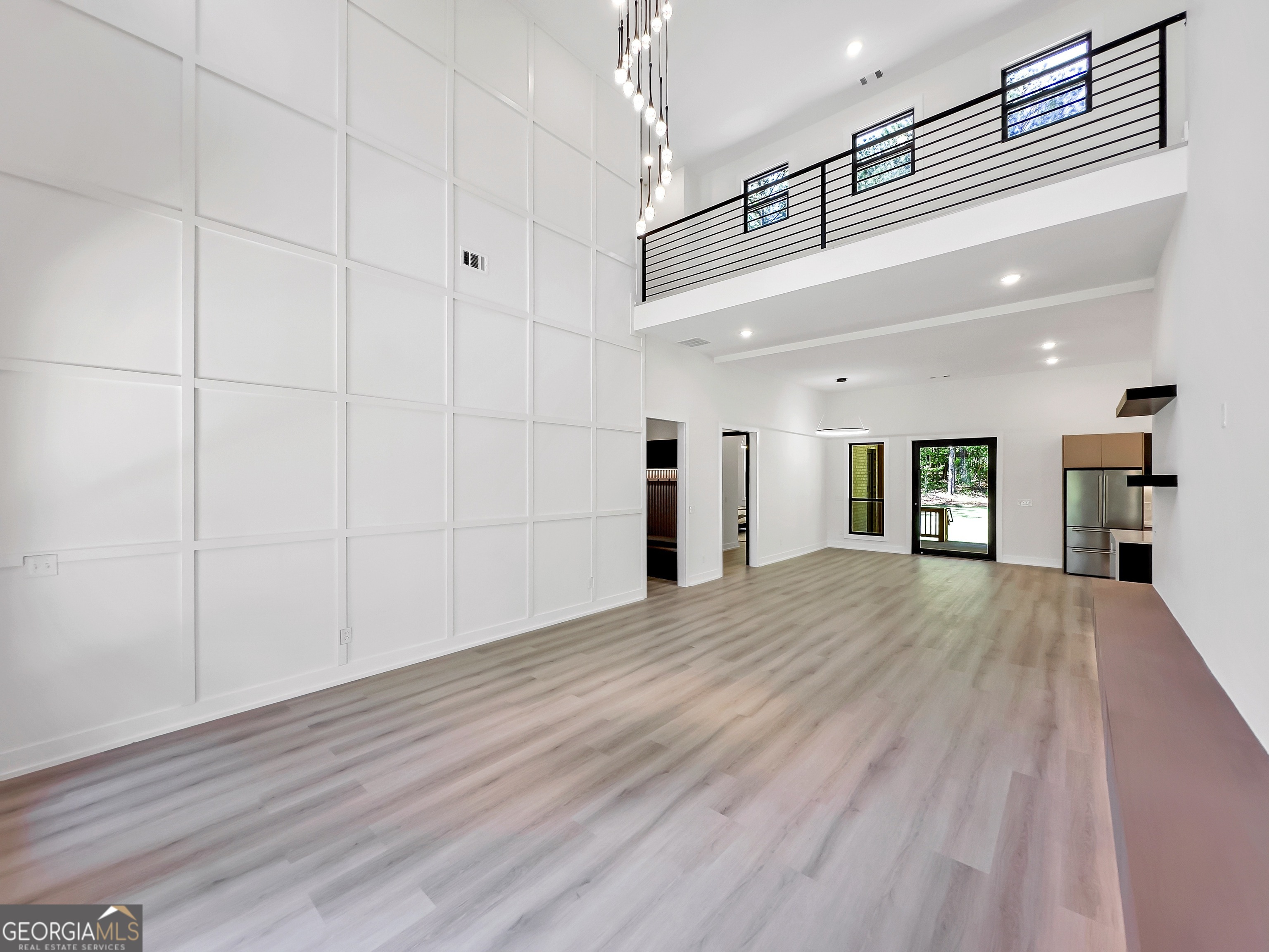 191 Darwish DR