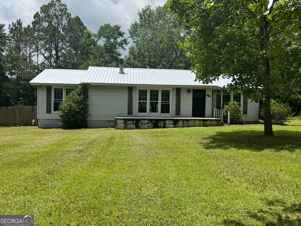 Photo of 359 Gordon Hwy, Gordon, GA 31031 (MLS # 10796073)