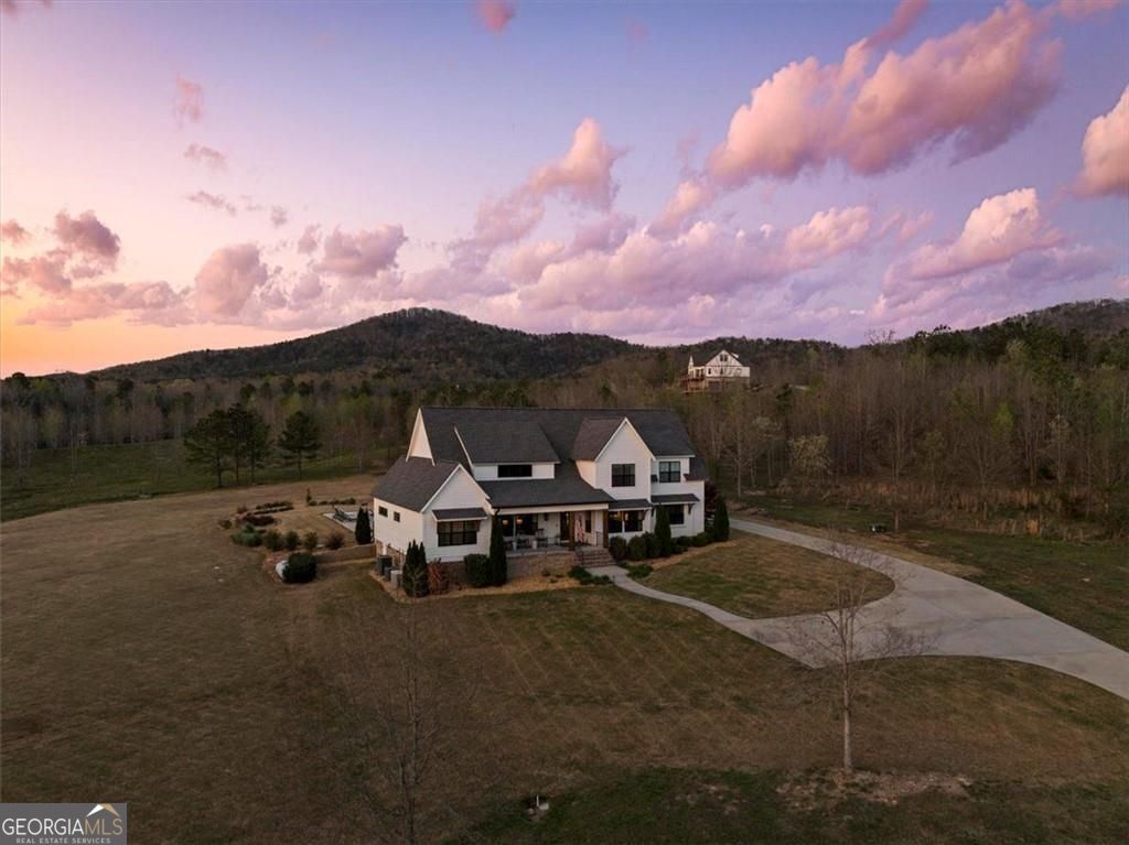 893 Everett Springs RD SW