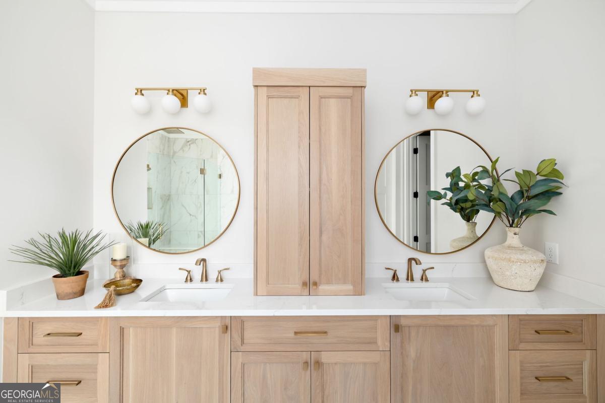 Sanctuaire Farms - Residential