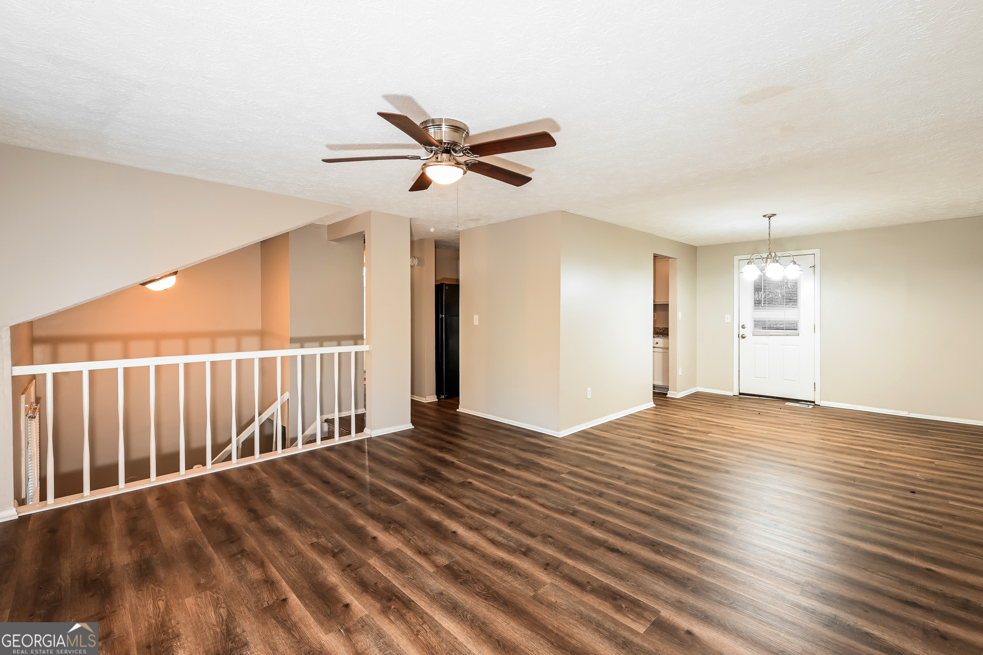 5343 Martins Crossing RD