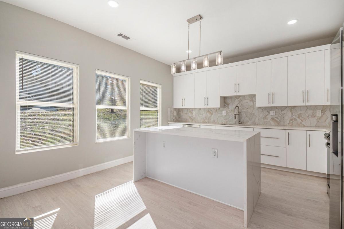 7428 Mockingbird TRL