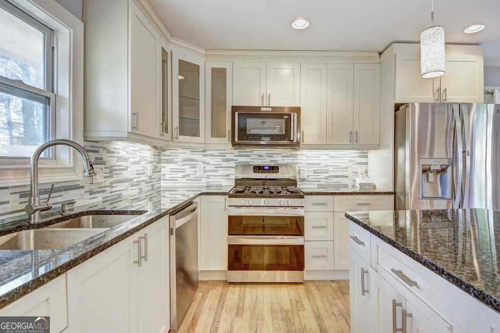 Brookhaven, Georgia 30319, United States, 2 Bedrooms Bedrooms, ,2 BathroomsBathrooms,Residential,Active,100368