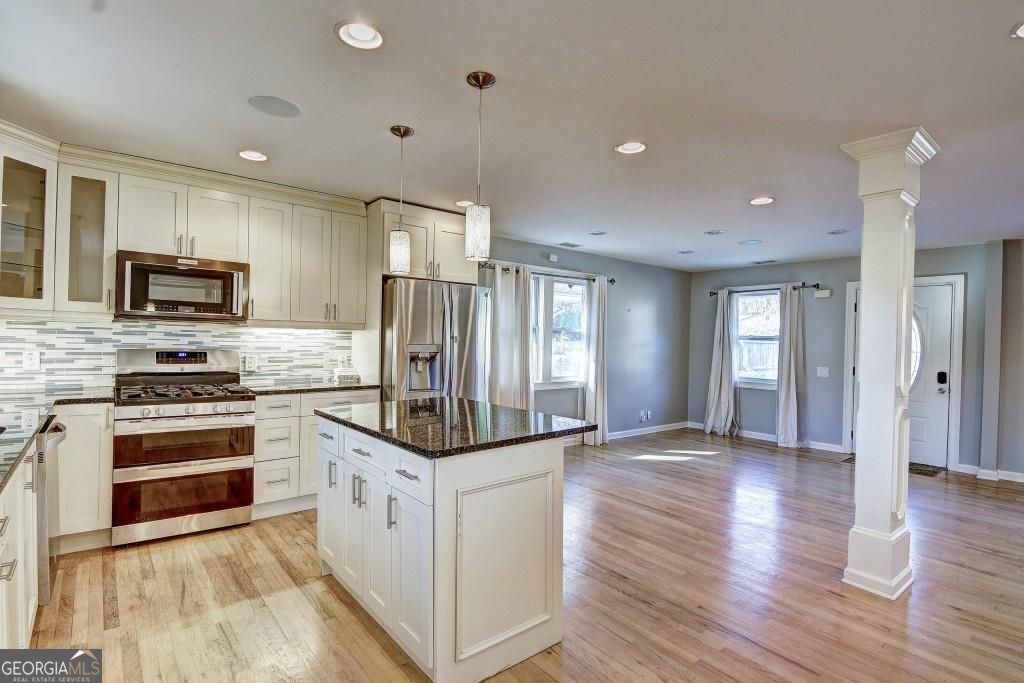 Brookhaven, Georgia 30319, United States, 2 Bedrooms Bedrooms, ,2 BathroomsBathrooms,Residential,Active,100368